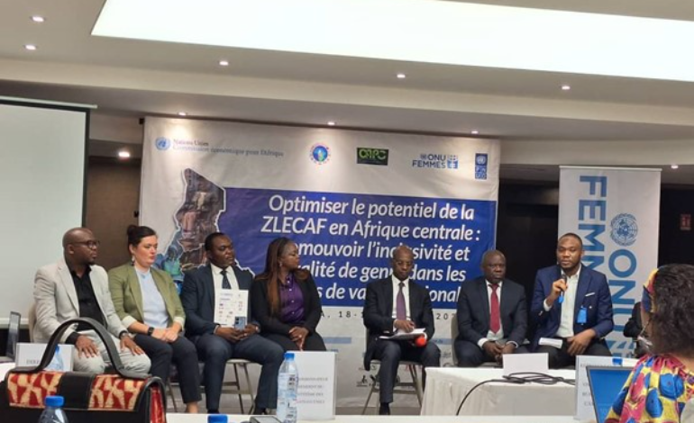 Le Centre promeut l'&eacute;galit&eacute; des sexes et l'inclusion dans les cha&icirc;nes de valeur r&eacute;gionales