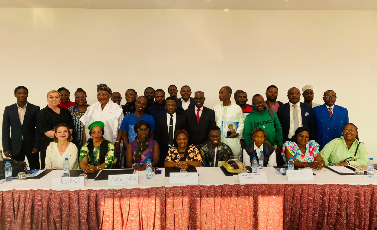 Les acteurs de la soci&eacute;t&eacute; civile mieux outill&eacute;s sur les m&eacute;canismes des droits de l'homme